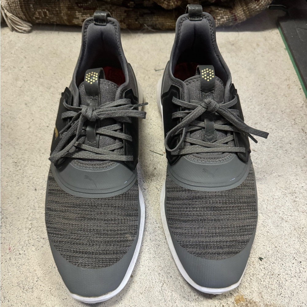 Men’s Puma Ignite Golf shoes sneakers size 10-1/2, Grey, good condition